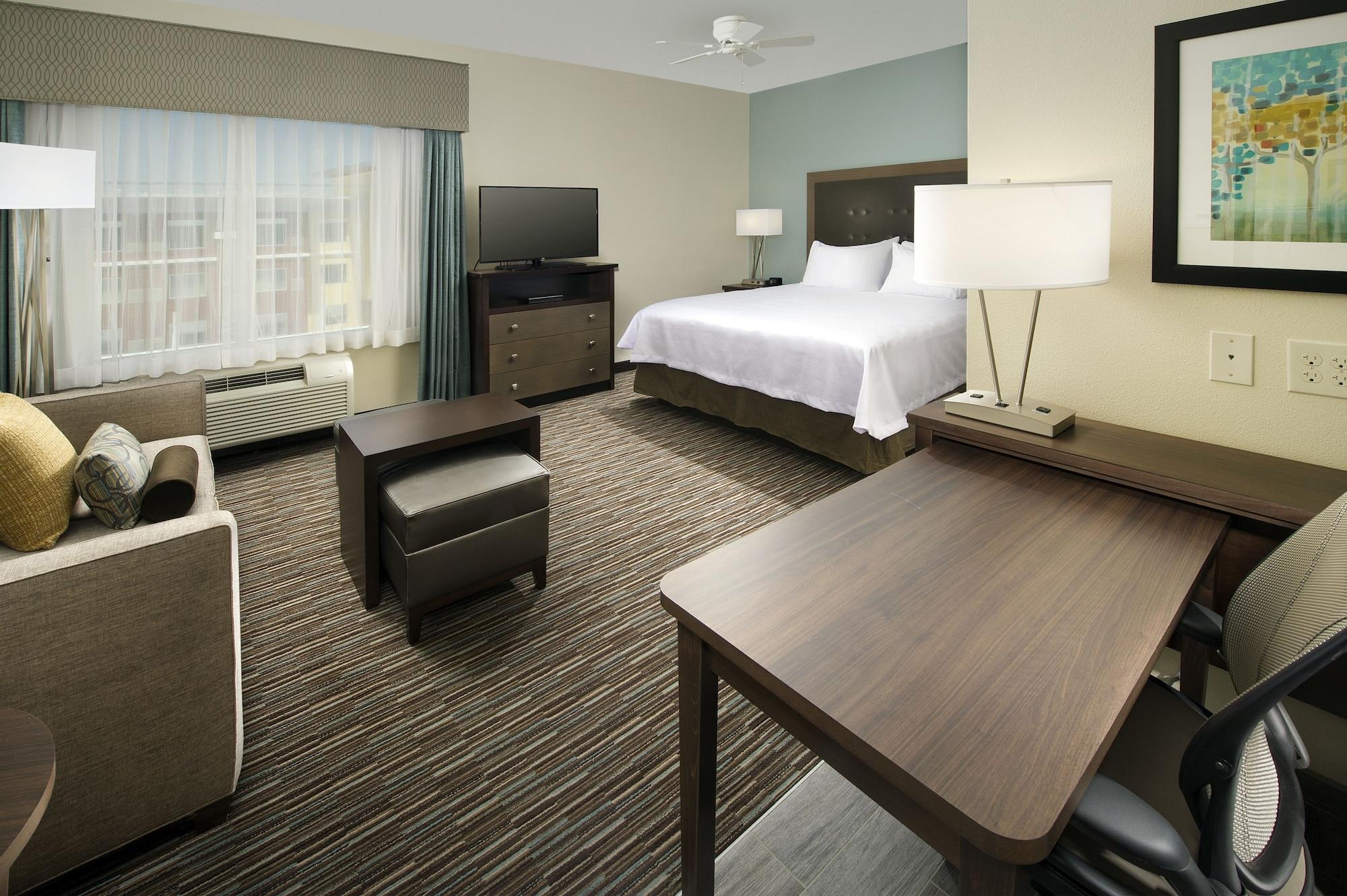 Homewood Suites By Hilton Kansas City Speedway Экстерьер фото