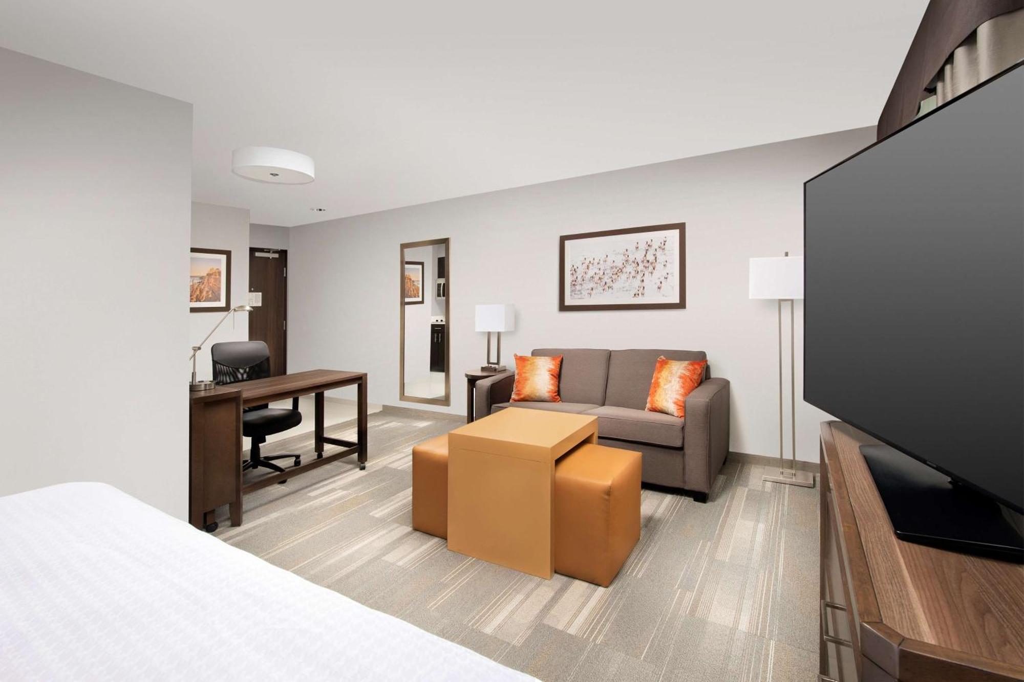 Homewood Suites By Hilton Kansas City Speedway Экстерьер фото
