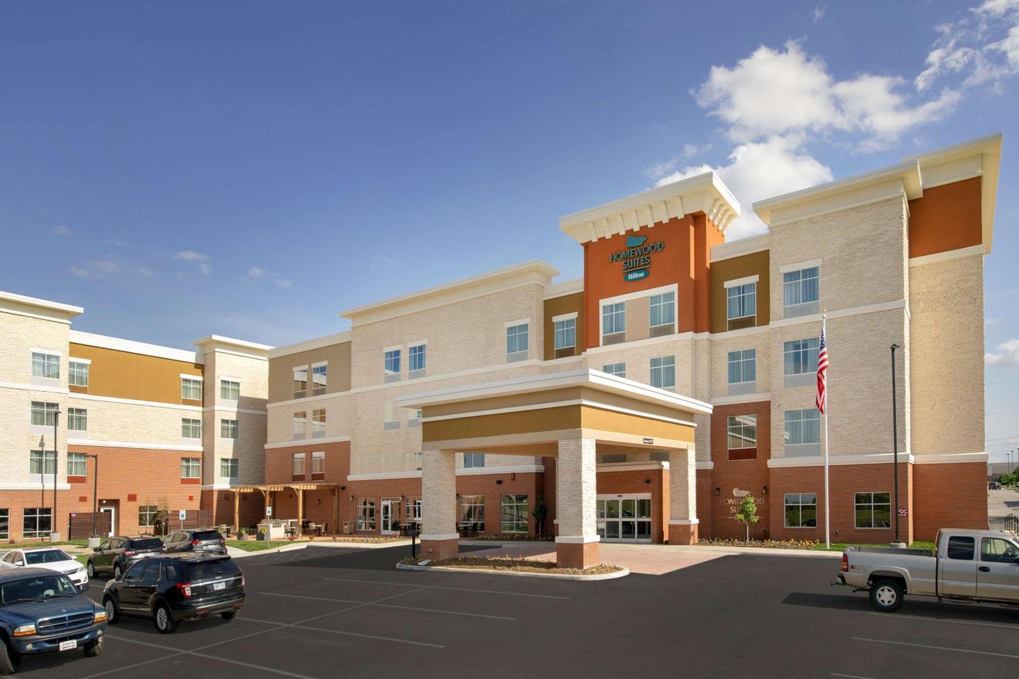 Homewood Suites By Hilton Kansas City Speedway Экстерьер фото
